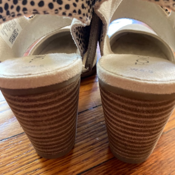 TOMS BN Never Worn Suede Leopard Dress High Heels - Picture 6 of 8